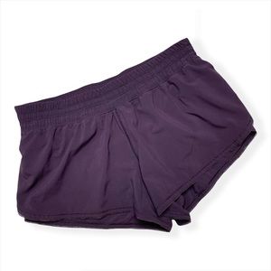 Lululemon Seek The Heat Black Currant Shorts 2.5”